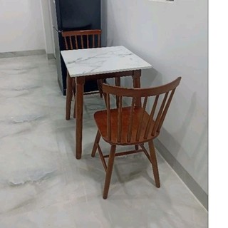 1 bàn ăn 2 ghế kiểu hiện đại ship hoả tốc hcm