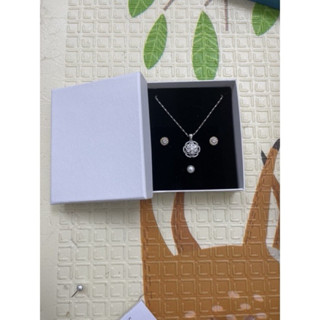 Combo 100 hộp đựng dây chuyền mút nhung 9x9 cao 2,5cm