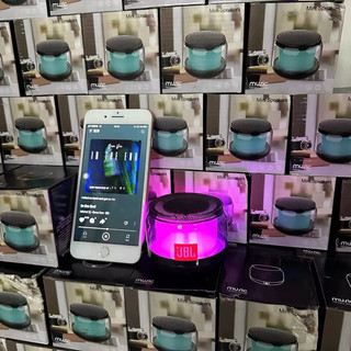 Portable Bluetooth Speaker Clear Audio Compact Size High-Quality Sound