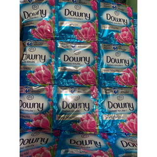 Nước xả vải Downy hương nắng mai 10 gói  x 18ml