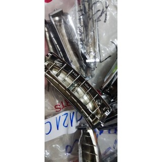 Lẫy khóa nồi cơm điện cuckoo crp-m1000s,crp-m1060sf, crp-m1060fb,ahp1010,m10160fd...