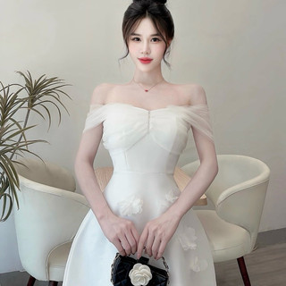 Váy trễ vai phối lưới ngọc