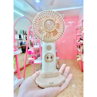quạt đầu gấu đáng yêu