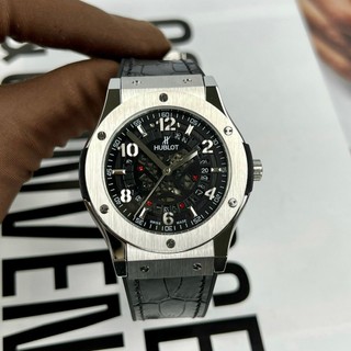 Hublot classic mặt black lộ lịch