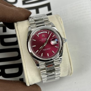 Rolex Daydate EW mặt đỏ Cherry lên tay cực nổi Sẵn bản trơn và niềng đá máy eta 324 Thuỵ Sỹ