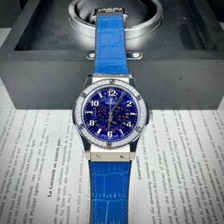 Hublot classic Phiên bản lộ lịch