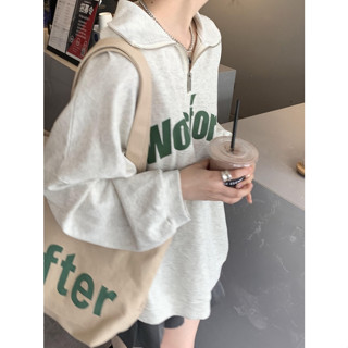  Áo Sweater Cổ Polo Nỉ 2 Da  KHông Xù Lông  Dáng Rộng In Chữ WOS Phối Khóa Kéo Thời Trang Mùa Thu Cho Nữ 