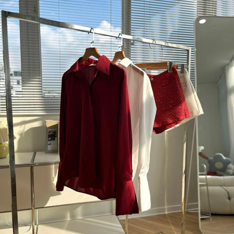 Áo sơ mi nữ Lụa Ngọc, áo sơ mi lụa trơn tay dài suông rộng ống tay loe | BigBuy360 - bigbuy360.vn