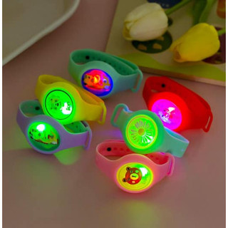[Quà tặng mới] Đồng Hồ Phát Sáng