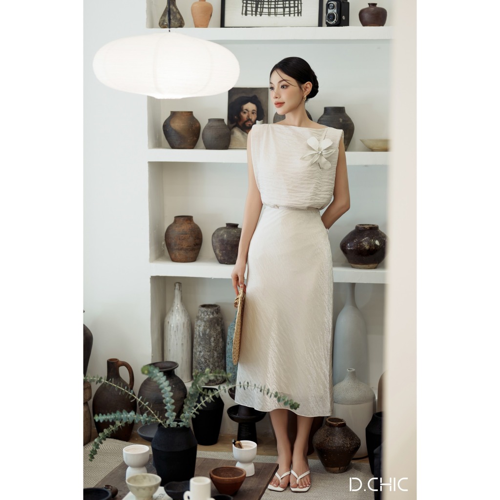 D.CHIC Chân váy lụa cạp liền suông A MS: 382951