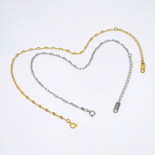 Lắc chân titan nữ dây họa tiết cánh quạt sáng màu dùng khóa tròn không đen gỉ