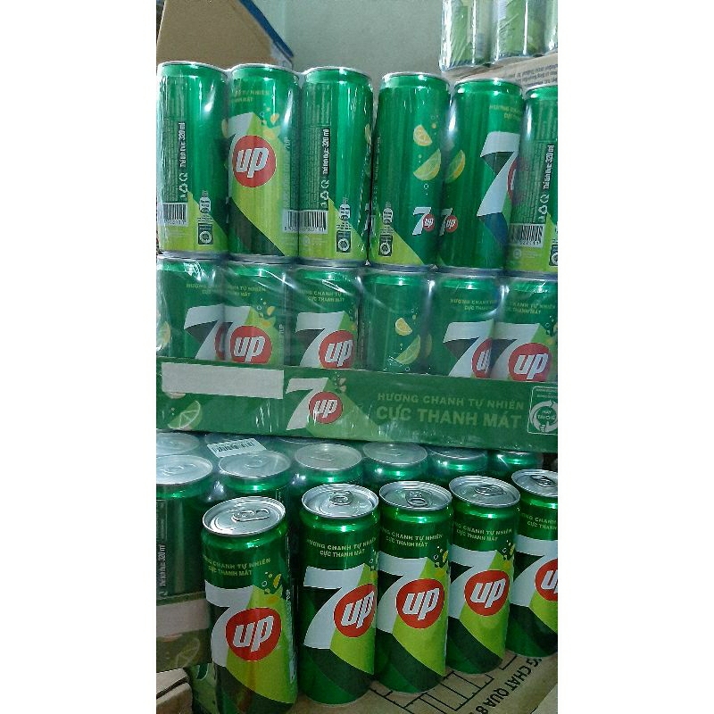 THÙNG NƯỚC 7UP CÓ GA  VỊ CHANH TỰ NHIÊN ( THÙNG 24 LON × 330ML)