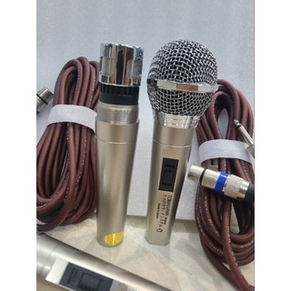 Micro karaoke có dây TOMAHAWK nhật bãi(giá 1cái)