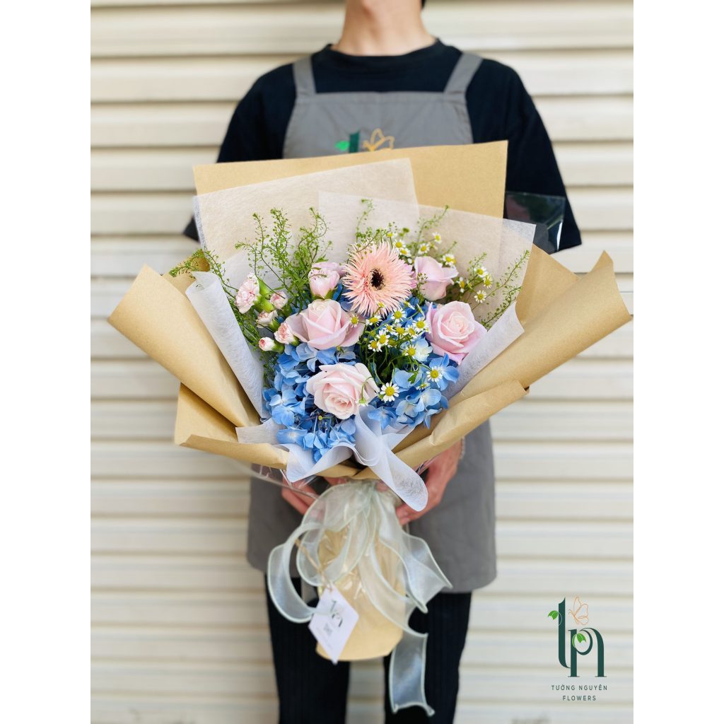 Bó Hoa "La La Land" - 100% Hoa tươi, bó theo phong cách hiện đại, trẻ trung, ship hoả tốc HCM.