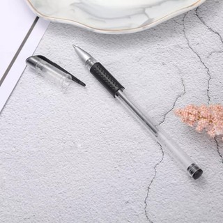 bút mực viết hoc sinh