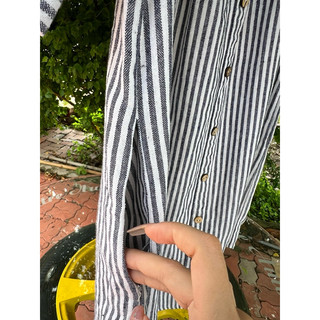 đầm kẻ sọc bẹt vai