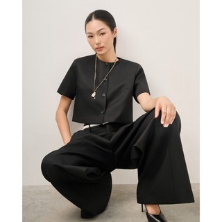 Áo blazer tay ngắn BASIC NUR SHIRT