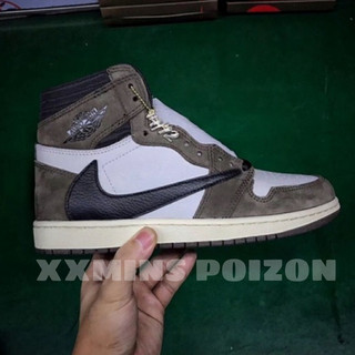 Giày Air Jordan 1 Retro High x Travis Scott