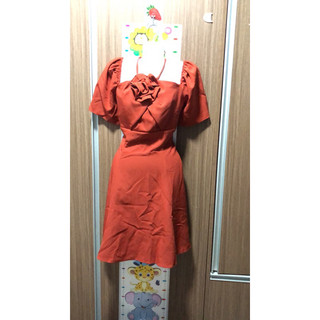 Thanh lý hàng tồn kho size XL đầm kiểu cổ yếm