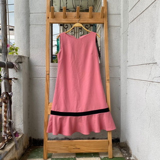 2hand đầm suông hồng eo 80cm dài 89cm mã 229