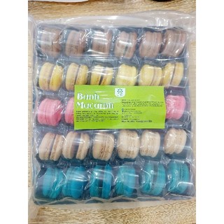 Bánh macaron  trang trí bánh kem VN
