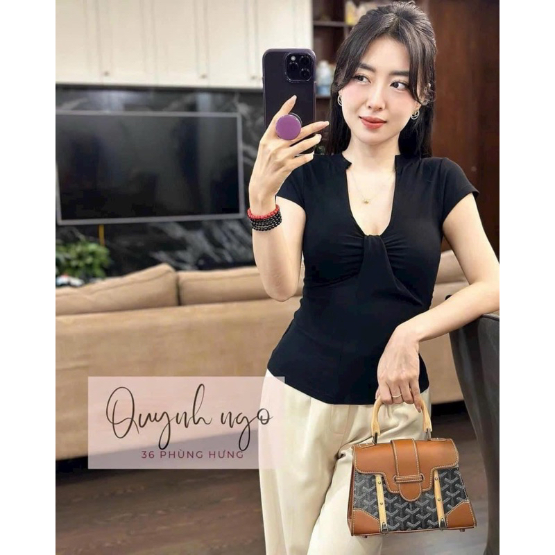 Áo Thun Zip Xoắn Ngực L1