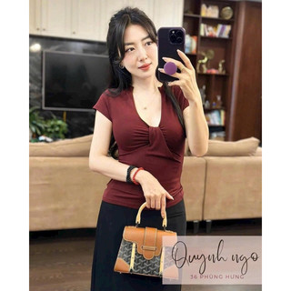 Áo Thun Zip Xoắn Ngực L1