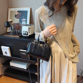Túi đeo chéo,túi đeo vai hoạ tiết ziczac(size 22)