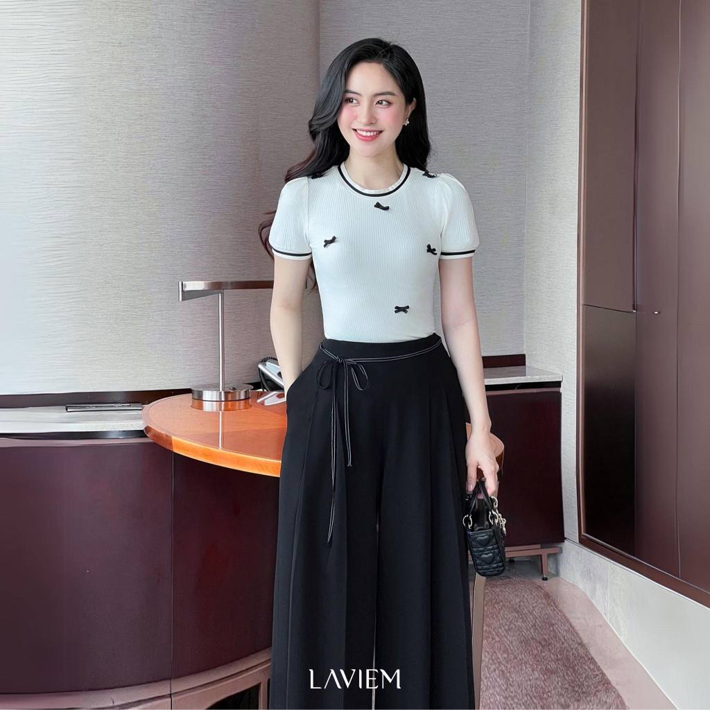 LAVIEM - Set áo phông đính kết nơ phối quần ống suông - Lamy Top & Black Rosie Pant | BigBuy360 - bigbuy360.vn