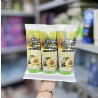 sữa rửa mặt bơ thái lan