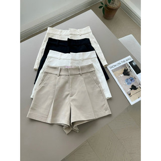BUDDIES | Hebe Khaki Short | Quần short khaki xếp ly basic dày dặn