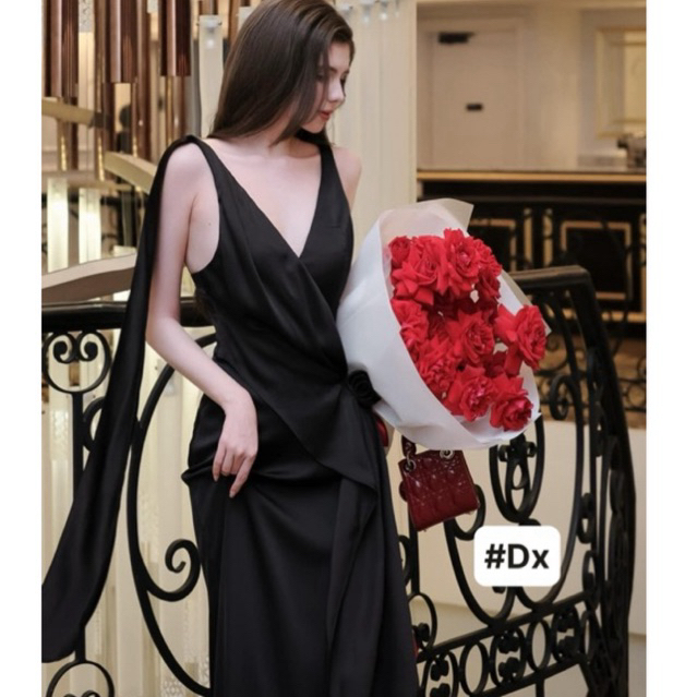 Váy lụa thiết kế dáng dài chất đanh dày mềm mịn g1