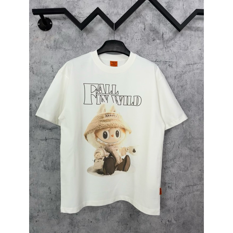 Áo thun in trực tiếp DTG Labubu fall in wild form âu cotton xịn - Streetwears SG