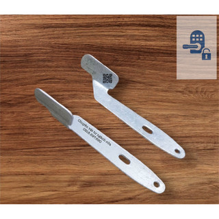 Tay gạt cửa lá xách kính/Tay gạt cửa bướm chớp
