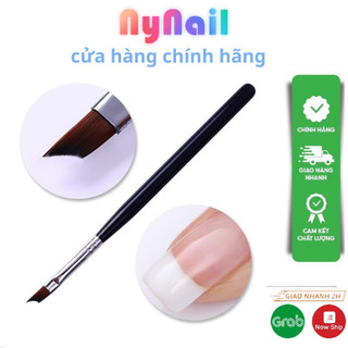 Cọ phen đầu móng trắng thân gỗ