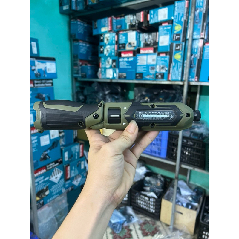 TD022D thân vít gập pin 7.2V Makita hàng xách tay nhật mới 100%