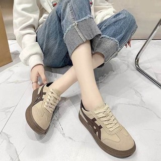Giày Thể Thao - Giày Sneakers Nữ Basic Sọc Chéo Độn 3p QCCC