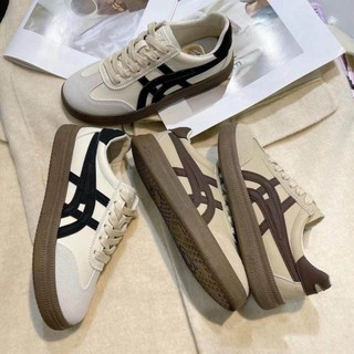 Giày Thể Thao - Giày Sneakers Nữ Basic Sọc Chéo Độn 3p QCCC