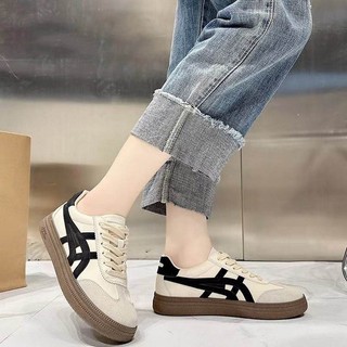 Giày Thể Thao - Giày Sneakers Nữ Basic Sọc Chéo Độn 3p QCCC