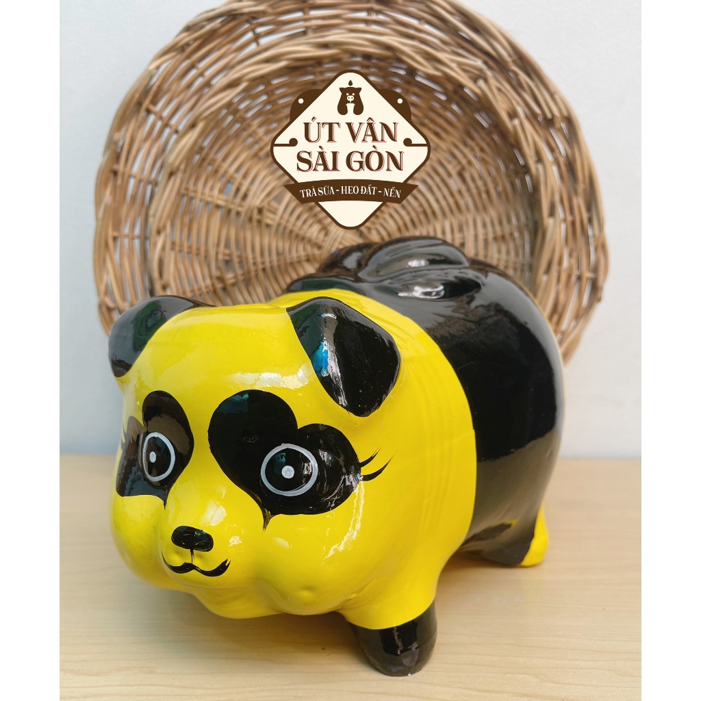 Heo đất gấu trúc vàng size L ( dài 24cm )