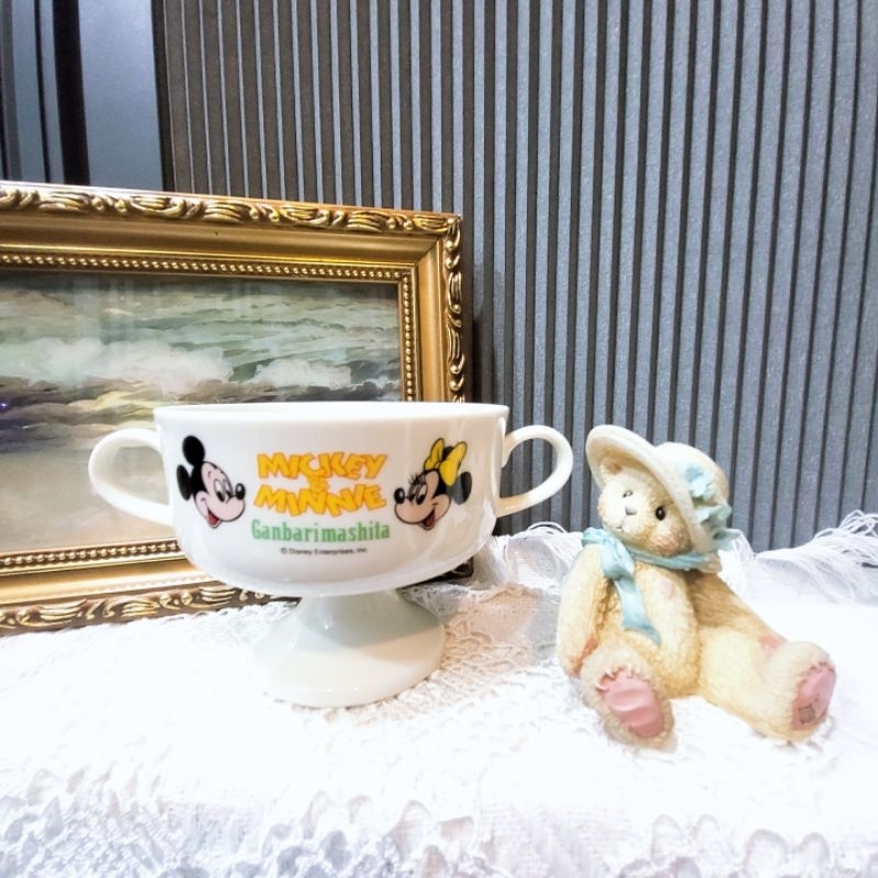 Ly ăn kem mikey & mini mouse