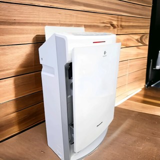 Máy lọc không khí Panasonic tạo ẩm VXG50 nội địa nhật bản còn mới 95%