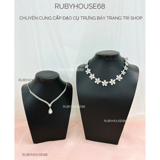 Cổ da trưng bày trang sức cho shop Rubyhouse68
