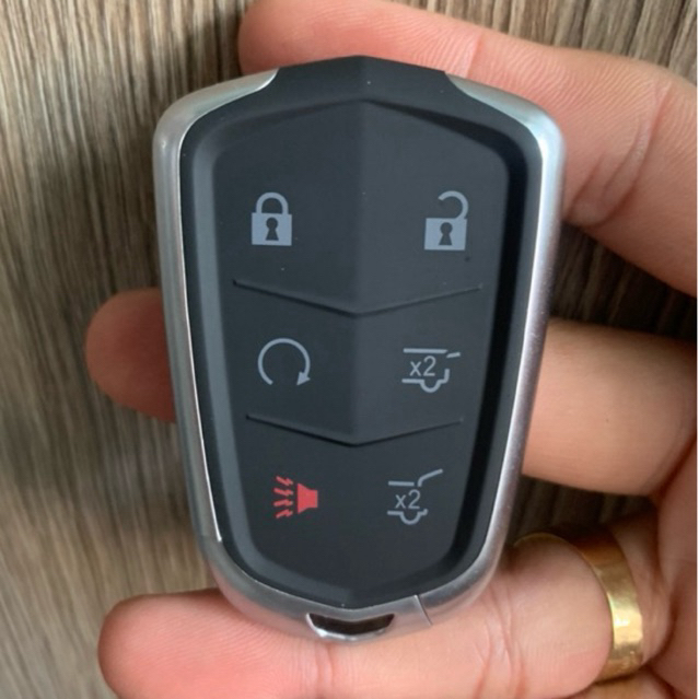 Vỏ chìa khoá Cadillac 6 nút Escalade 2016-2018