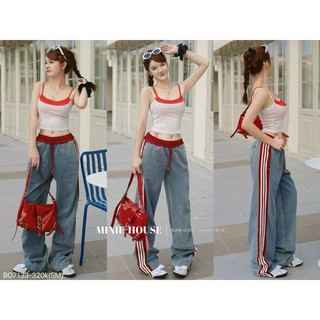 Set áo 2 dây đỏ trắng + quần jean 3 sọc 7133.