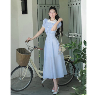 ĐẦM MIDI SỌC XANH CỔ PHỐI NÚT BỌC
