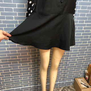 đầm xoè đen chấm bi 2hand