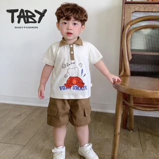  Set polo in hình gấu nâu TABY KIDS quần kaki mềm sườn quần phối nắp túi giả năng động, bé từ 9-23kg mã 0823B015