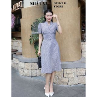 Đầm cổ tàu Nhật Vy nhún ngực đính nút bọc form dáng xoè phù hợp công sở dạo phố đơn giản - D3088