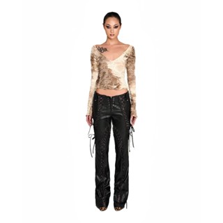  LSOUL Set Áo Cổ V Tay Dài Phối Lưới Rách + Quần Da Cạp Trễ Đan Dây Da Beo Nega A24082771 Q24080257 